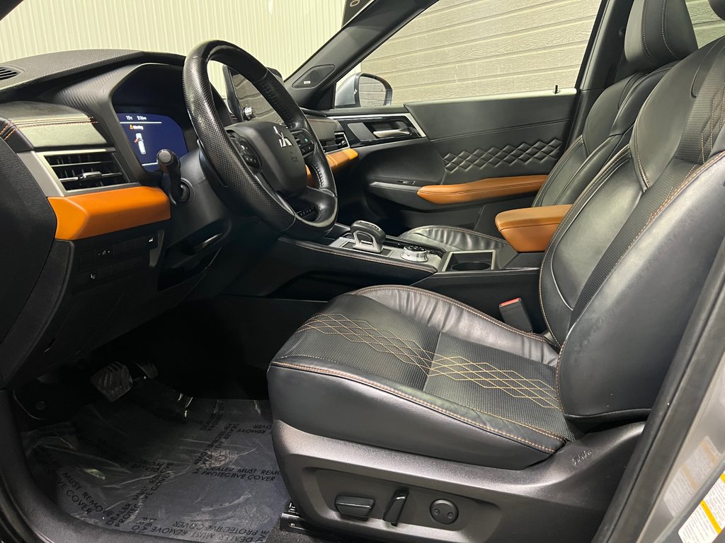 Mitsubishi Outlander GT-P**S-AWC**TAUX À PARTIR DE 0.9%**CUIR**TOIT** 2022 à Saint-Eustache, Québec - 12 - w1024h768px