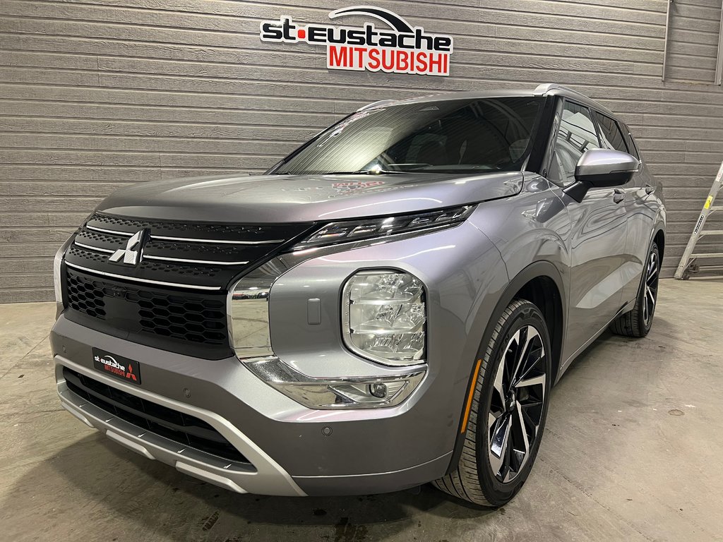 Mitsubishi Outlander GT-P**S-AWC**TAUX À PARTIR DE 0.9%**CUIR**TOIT** 2022 à Saint-Eustache, Québec - 5 - w1024h768px