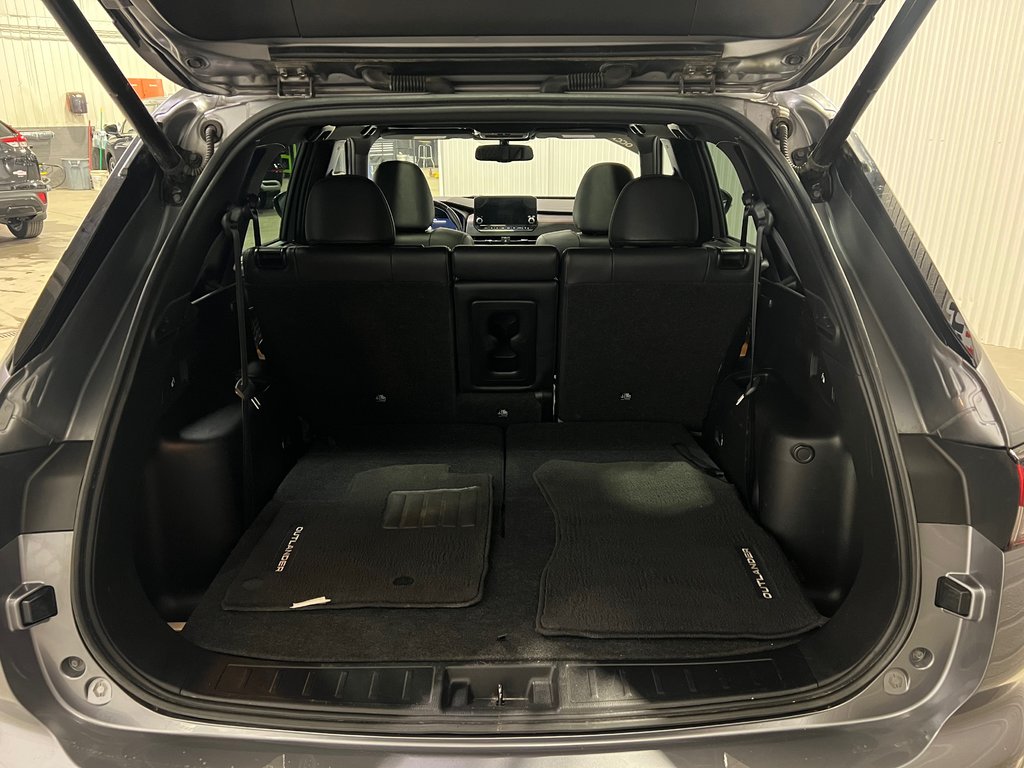 Mitsubishi Outlander GT-P**S-AWC**TAUX À PARTIR DE 0.9%**CUIR**TOIT** 2022 à Saint-Eustache, Québec - 20 - w1024h768px