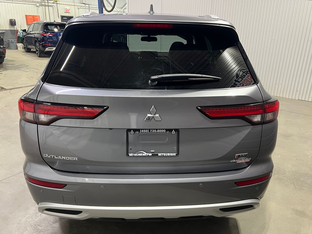 Mitsubishi Outlander GT-P**S-AWC**TAUX À PARTIR DE 0.9%**CUIR**TOIT** 2022 à Saint-Eustache, Québec - 4 - w1024h768px