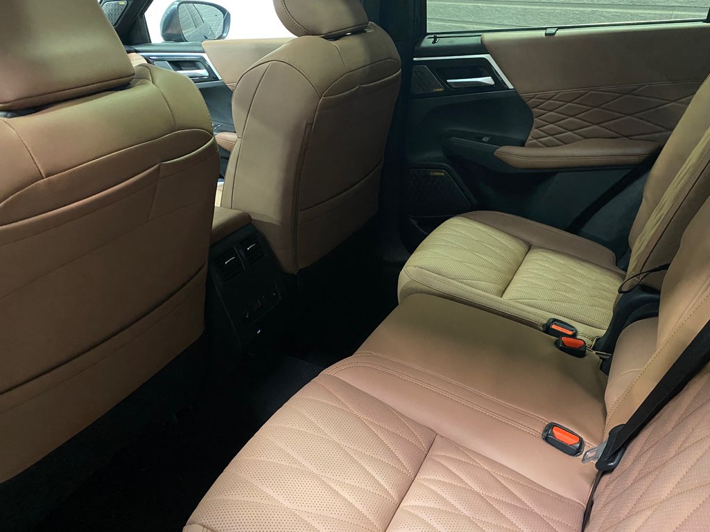 Mitsubishi Outlander GT-PREMIUM FULL 2025 à Saint-Eustache, Québec - 12 - w1024h768px
