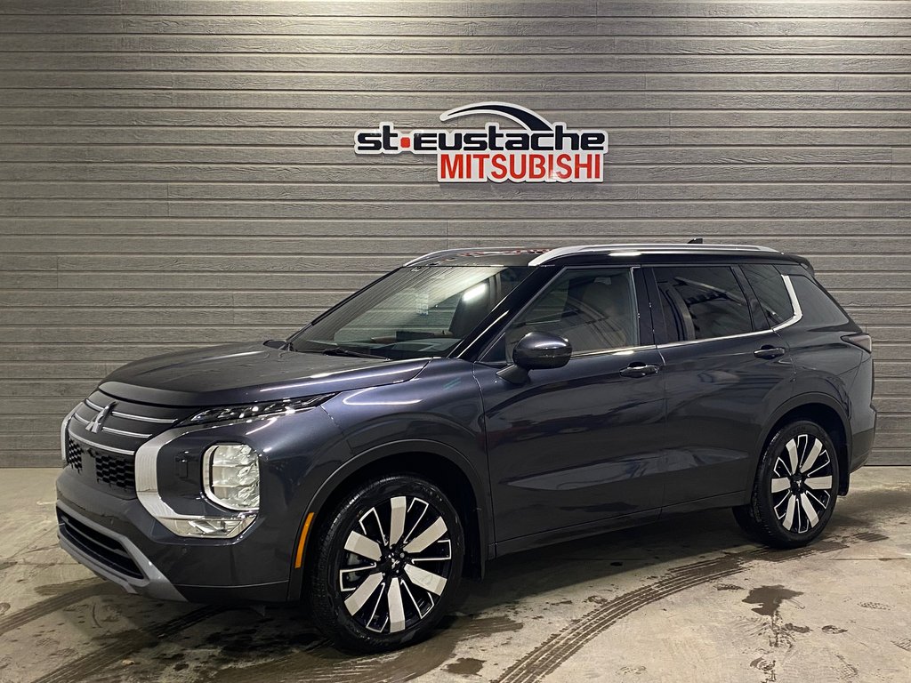 Mitsubishi Outlander GT-PREMIUM FULL 2025 à Saint-Eustache, Québec - 1 - w1024h768px