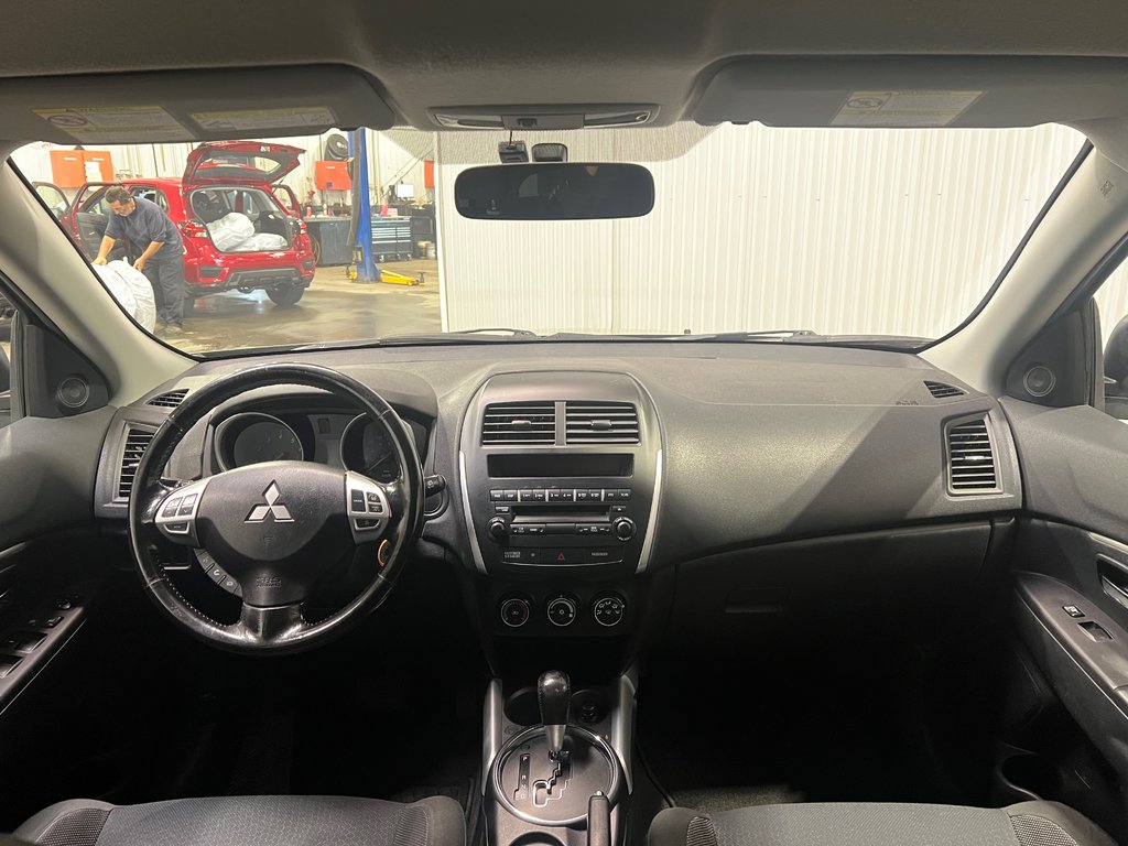 2011 Mitsubishi RVR SE**FWD/2WD**TEL QUEL**CRUISE**BLUETOOTH**MAGS 16P in Saint-Eustache, Quebec - 22 - w1024h768px