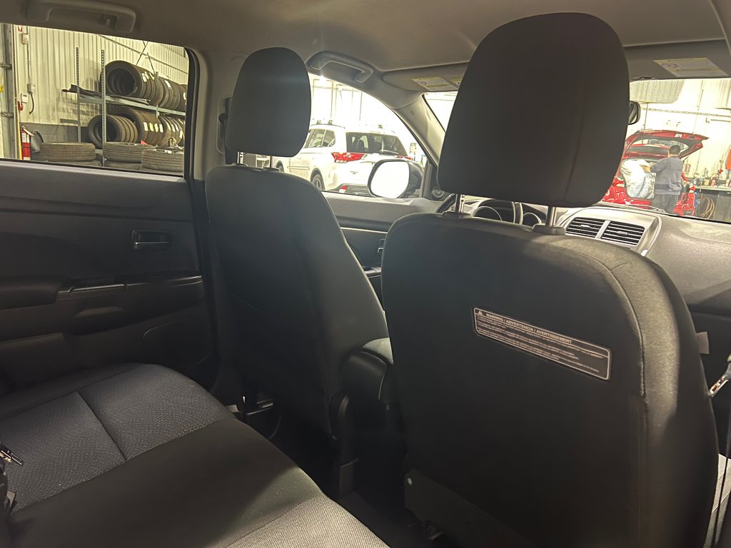2011 Mitsubishi RVR SE**FWD/2WD**TEL QUEL**CRUISE**BLUETOOTH**MAGS 16P in Saint-Eustache, Quebec - 18 - w1024h768px