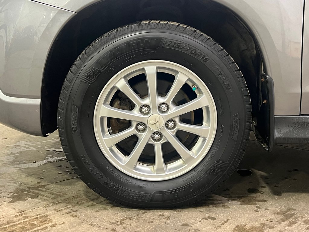 2011 Mitsubishi RVR SE**FWD/2WD**TEL QUEL**CRUISE**BLUETOOTH**MAGS 16P in Saint-Eustache, Quebec - 8 - w1024h768px