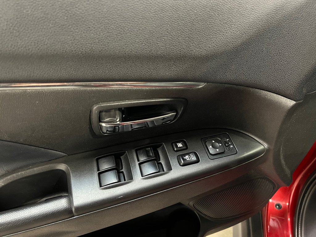 2014 Mitsubishi RVR GT**AWD/4X4**TOIT VITRÉ**CUIR**SIEGES CHAUFFANTS in Saint-Eustache, Quebec - 11 - w1024h768px