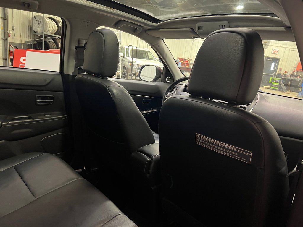 2014 Mitsubishi RVR GT**AWD/4X4**TOIT VITRÉ**CUIR**SIEGES CHAUFFANTS in Saint-Eustache, Quebec - 21 - w1024h768px