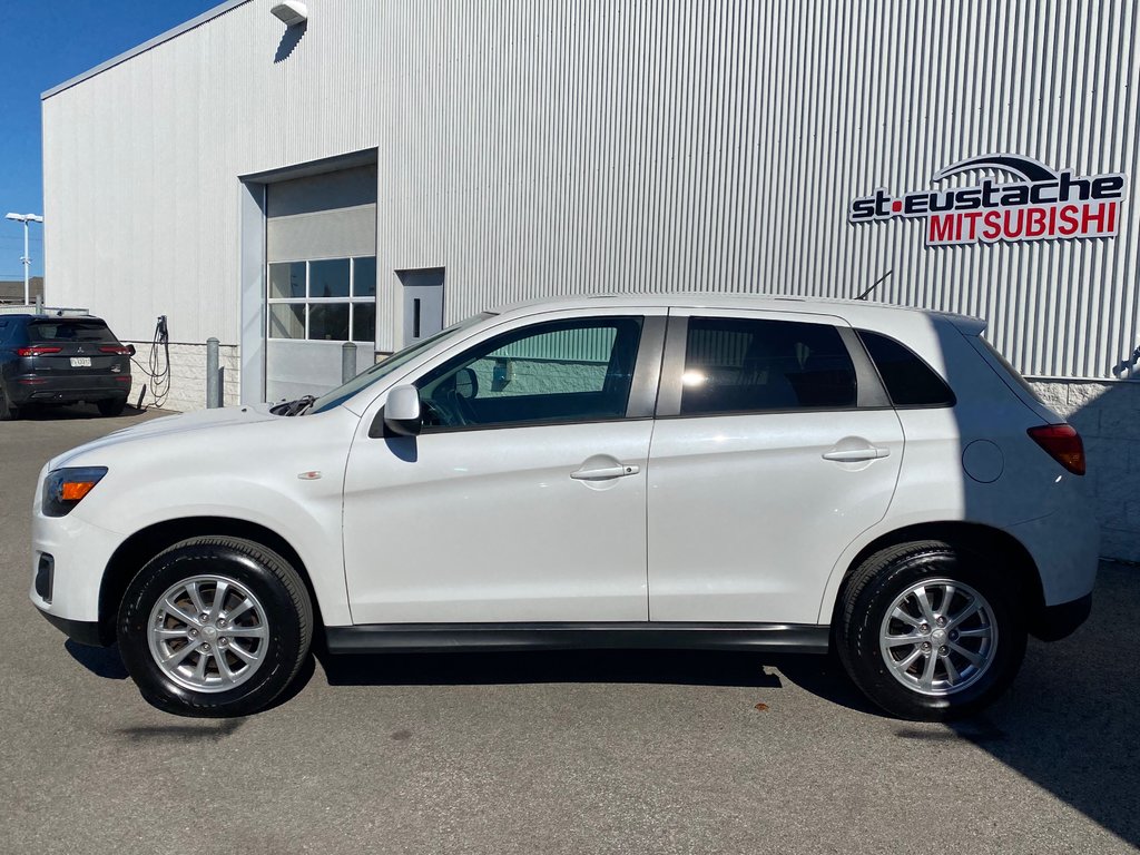 2015 Mitsubishi RVR SE**AWD/4X4**BLUETOOTH**CRUISE**MAGS 16PO** in Saint-Eustache, Quebec - 2 - w1024h768px