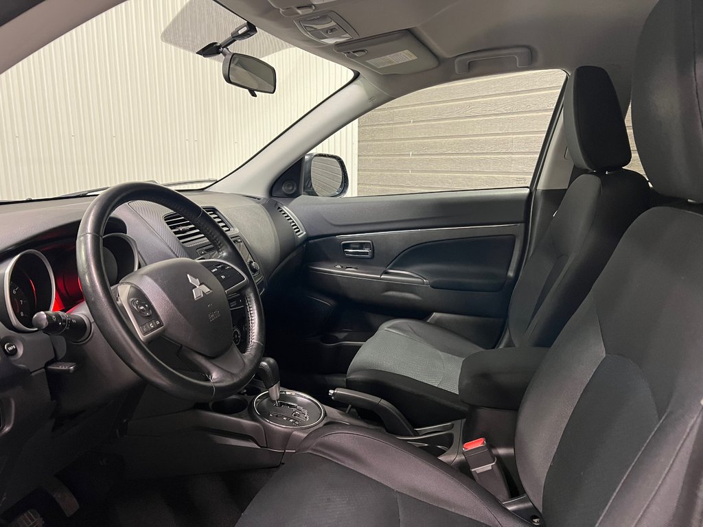 Mitsubishi RVR SE**AWD/4X4**CRUISE**BLUETOOTH**BANCS CHAUFFANTS** 2015 à Saint-Eustache, Québec - 12 - w1024h768px