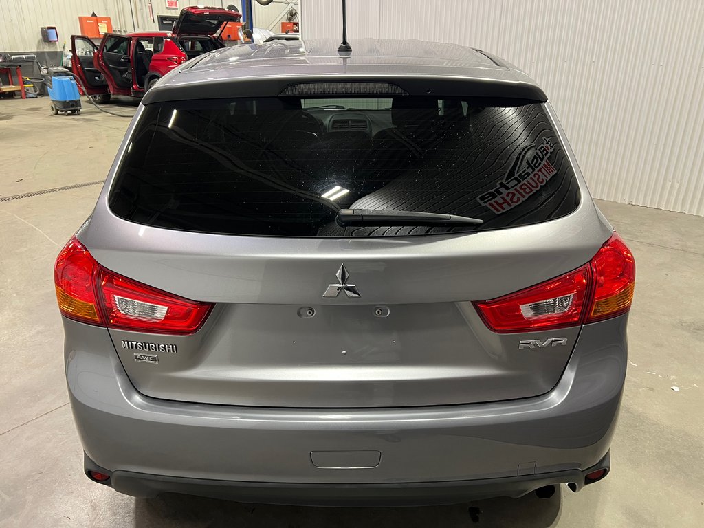 Mitsubishi RVR SE**AWD/4X4**CRUISE**BLUETOOTH**BANCS CHAUFFANTS** 2015 à Saint-Eustache, Québec - 4 - w1024h768px