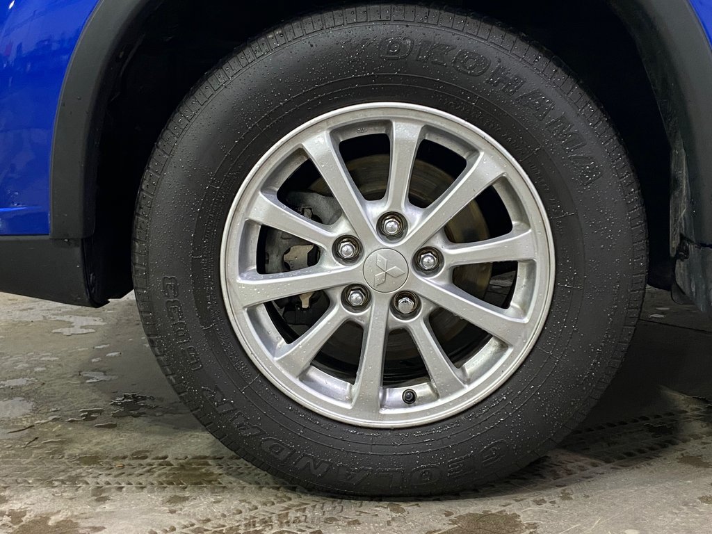 2018 Mitsubishi RVR SE**AWD/4X4**CARPLAY**CRUISE**CAMERA RECUL**MAGS in Saint-Eustache, Quebec - 10 - w1024h768px