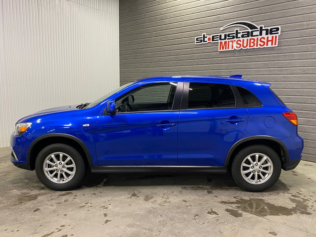 2018 Mitsubishi RVR SE**AWD/4X4**CARPLAY**CRUISE**CAMERA RECUL**MAGS in Saint-Eustache, Quebec - 2 - w1024h768px