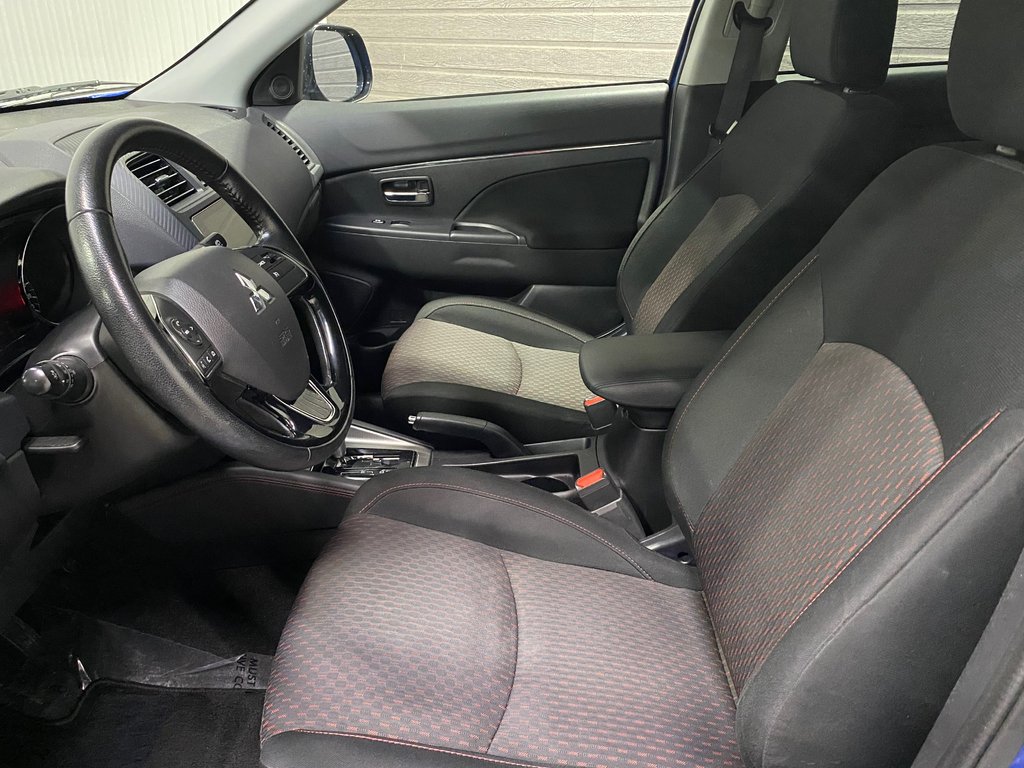 2018 Mitsubishi RVR SE**AWD/4X4**CARPLAY**CRUISE**CAMERA RECUL**MAGS in Saint-Eustache, Quebec - 12 - w1024h768px