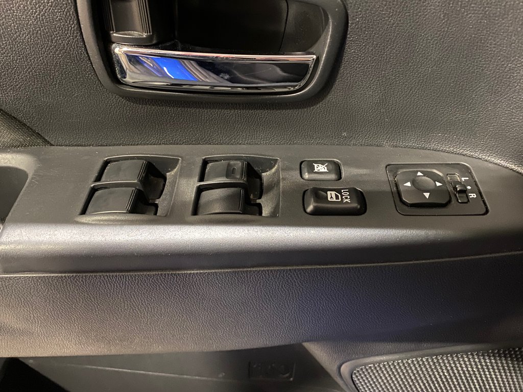 2018 Mitsubishi RVR SE**AWD/4X4**CARPLAY**CRUISE**CAMERA RECUL**MAGS in Saint-Eustache, Quebec - 11 - w1024h768px