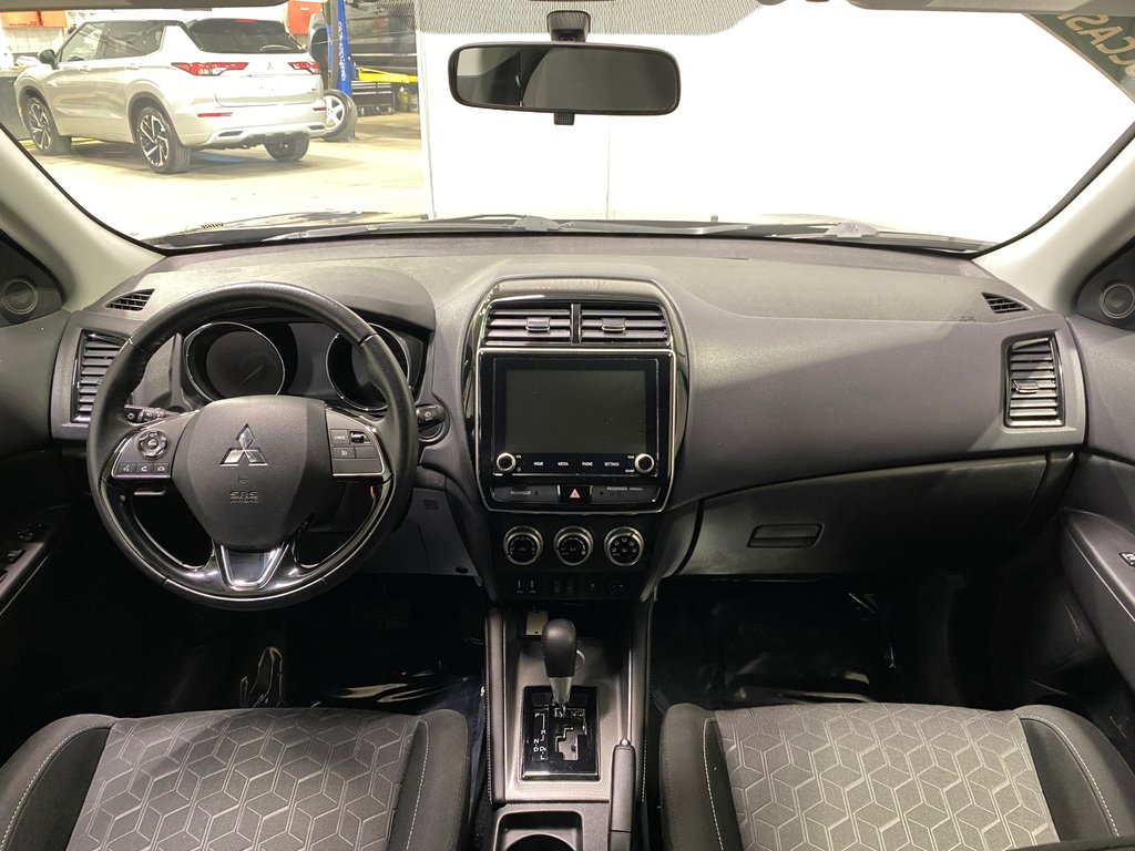 2020 Mitsubishi RVR SE**FWD/2WD**ONE OWNER**BLUETOOTH**CRUISE**MAGS** in Saint-Eustache, Quebec - 11 - w1024h768px