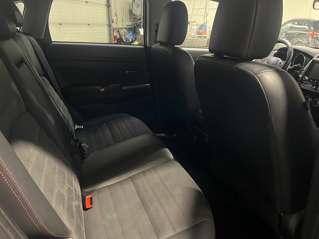 Mitsubishi RVR SEL**AWD/4X4**CARPLAY**CRUISE**BANCS CHAUFFANTS** 2020 à Saint-Eustache, Québec - 20 - w1024h768px