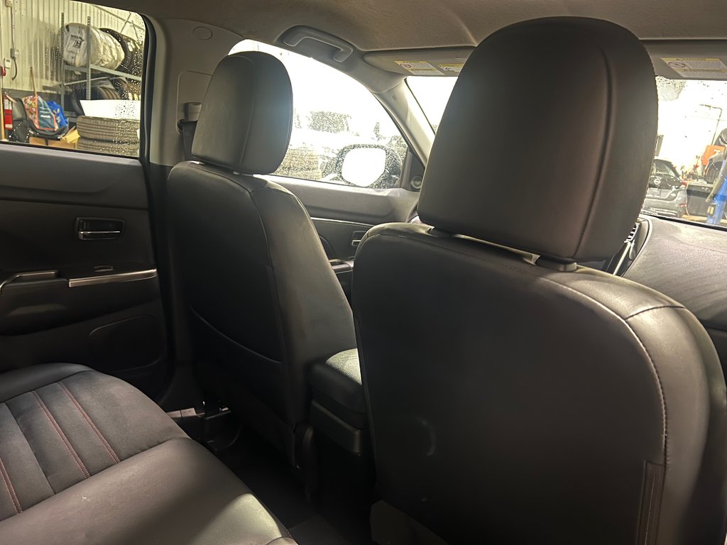 Mitsubishi RVR SEL**AWD/4X4**CARPLAY**CRUISE**BANCS CHAUFFANTS** 2020 à Saint-Eustache, Québec - 19 - w1024h768px