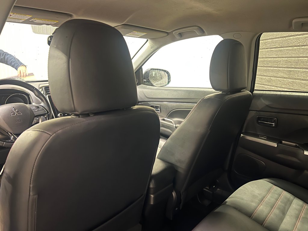 Mitsubishi RVR SEL**AWD/4X4**CARPLAY**CRUISE**BANCS CHAUFFANTS** 2020 à Saint-Eustache, Québec - 18 - w1024h768px