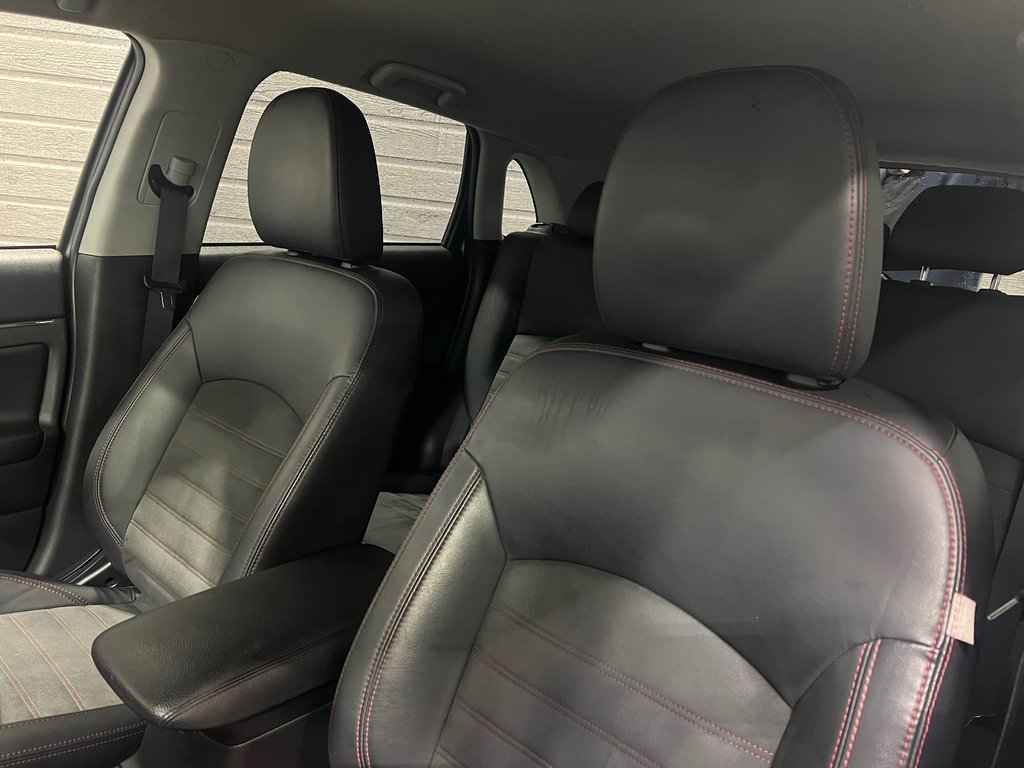 Mitsubishi RVR SEL**AWD/4X4**CARPLAY**CRUISE**BANCS CHAUFFANTS** 2020 à Saint-Eustache, Québec - 13 - w1024h768px