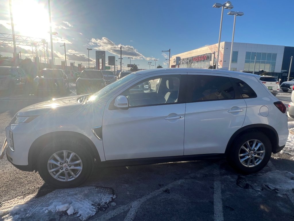 Mitsubishi RVR SE**À PARTIR DE 0.9%**AWD/4X4**BLUETOOTH**CRUISE** 2021 à Saint-Eustache, Québec - 3 - w1024h768px