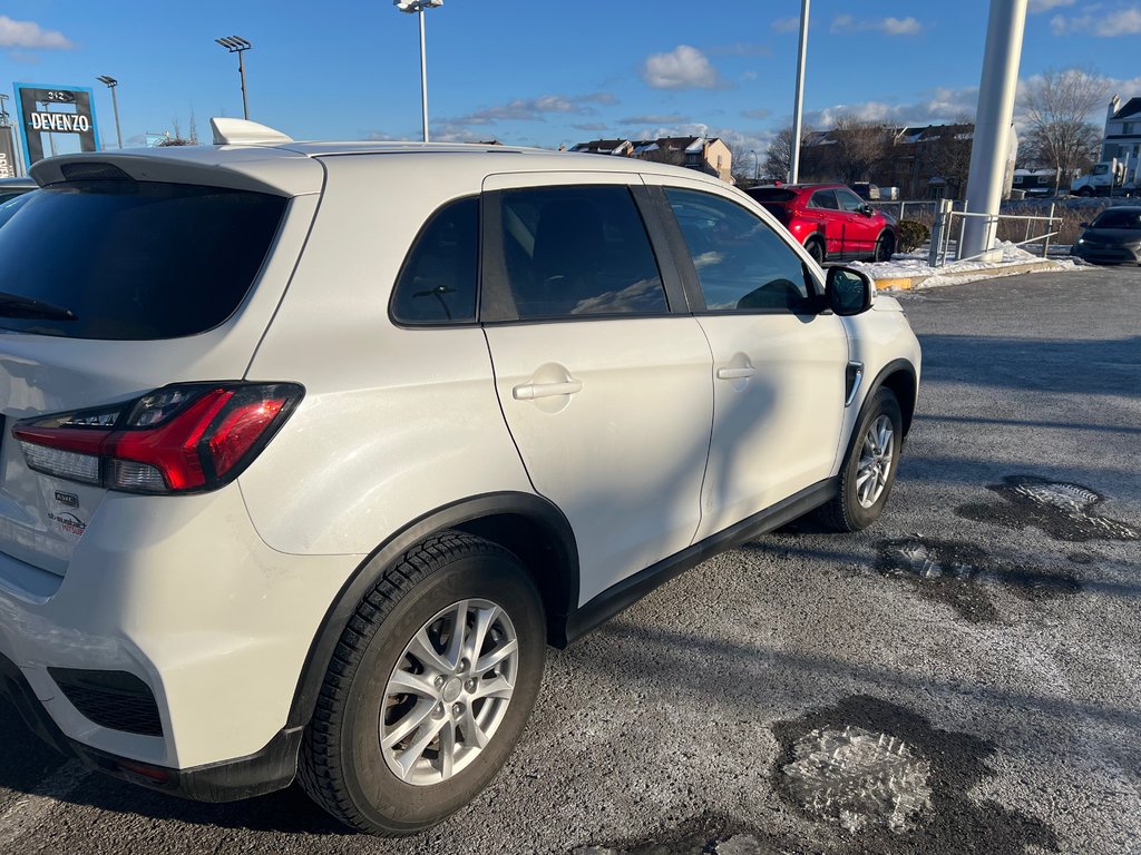 Mitsubishi RVR SE**À PARTIR DE 0.9%**AWD/4X4**BLUETOOTH**CRUISE** 2021 à Saint-Eustache, Québec - 5 - w1024h768px