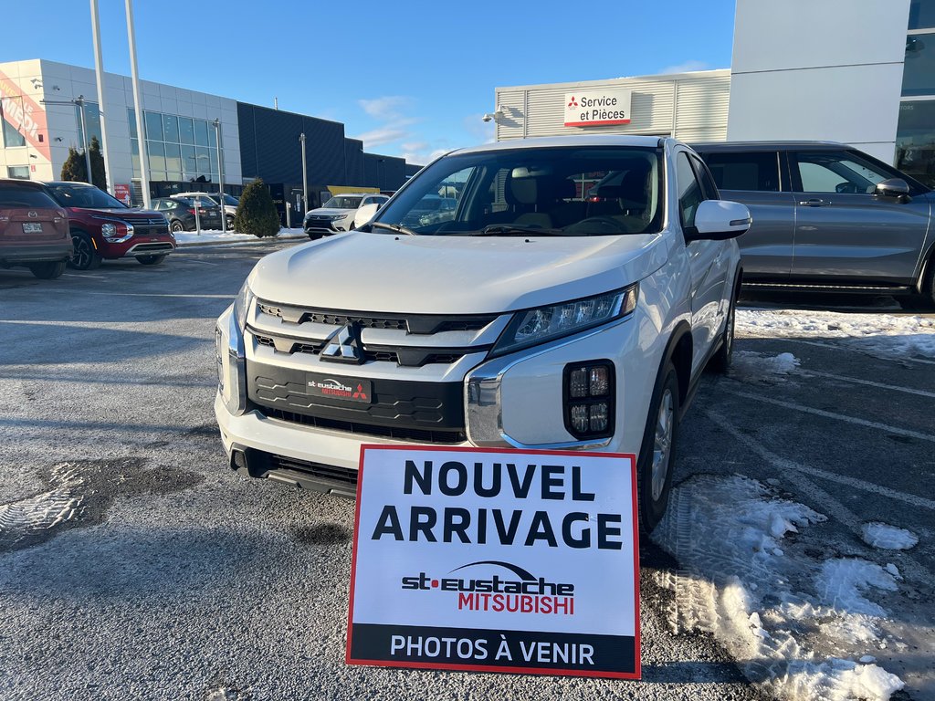 Mitsubishi RVR SE**À PARTIR DE 0.9%**AWD/4X4**BLUETOOTH**CRUISE** 2021 à Saint-Eustache, Québec - 1 - w1024h768px