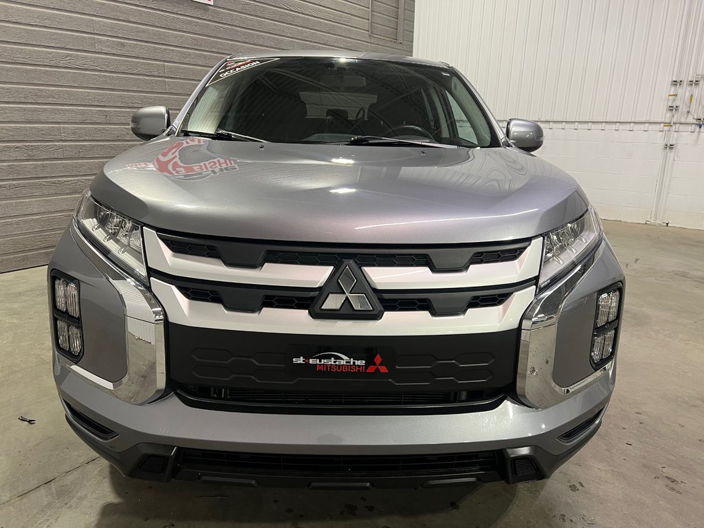 Mitsubishi RVR SE**2WD/FWD**TAUX À PARTIR DE 0.9%**MAGS 16PO** 2023 à Saint-Eustache, Québec - 8 - w1024h768px