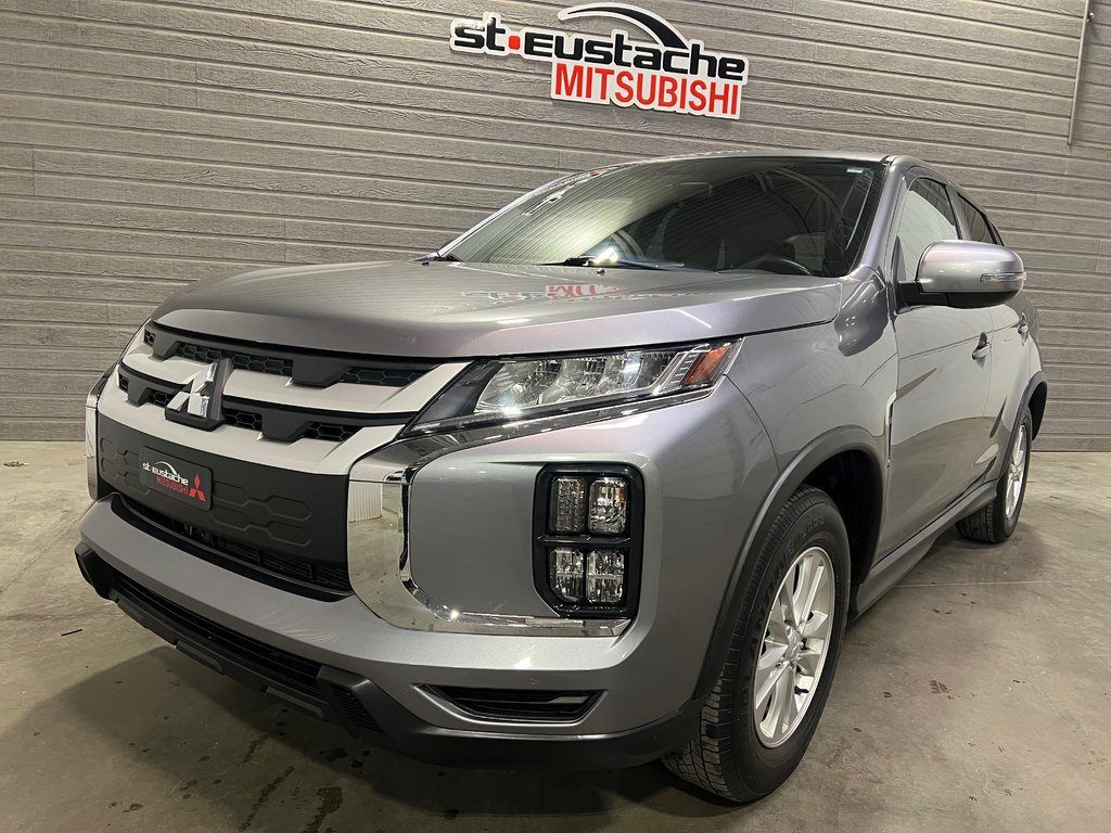 Mitsubishi RVR SE**2WD/FWD**TAUX À PARTIR DE 0.9%**MAGS 16PO** 2023 à Saint-Eustache, Québec - 7 - w1024h768px