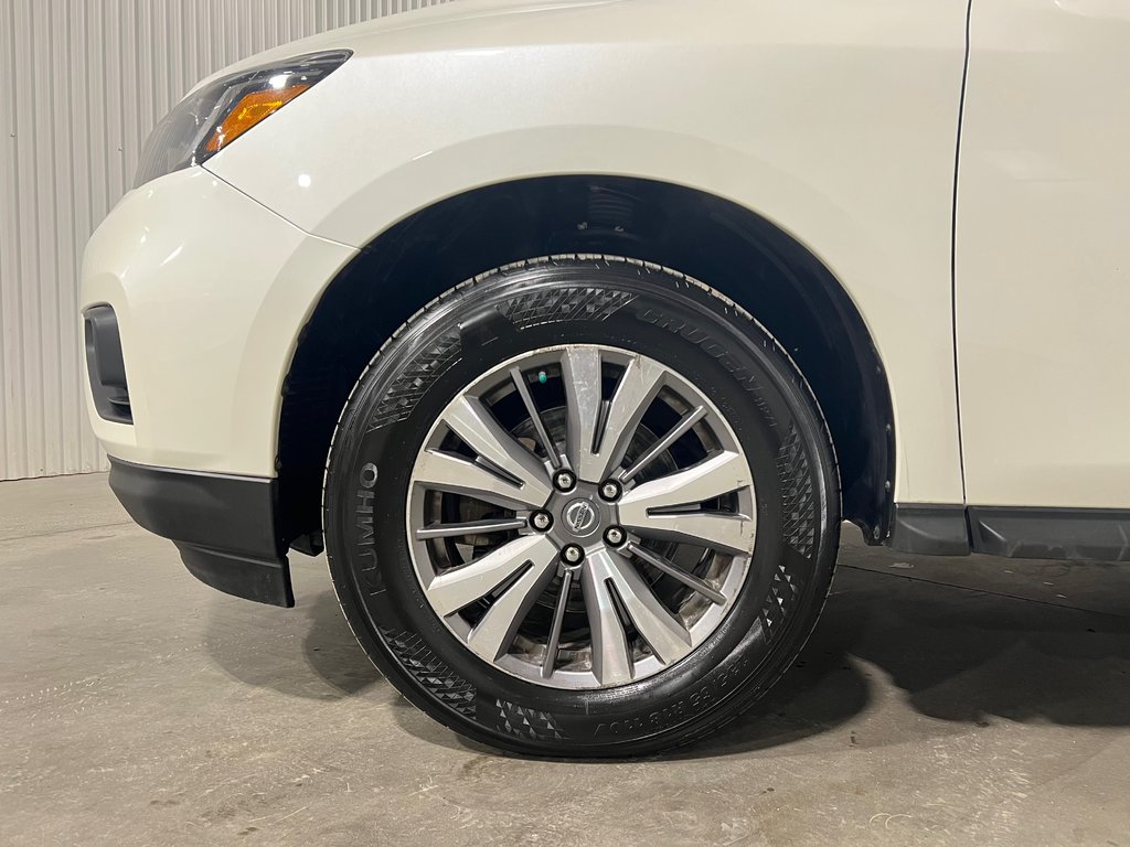 Nissan Pathfinder SV TECH** 4 PNEUS HIVER SUR RIMS INCLUS**4X4/AWD** 2020 à Saint-Eustache, Québec - 6 - w1024h768px