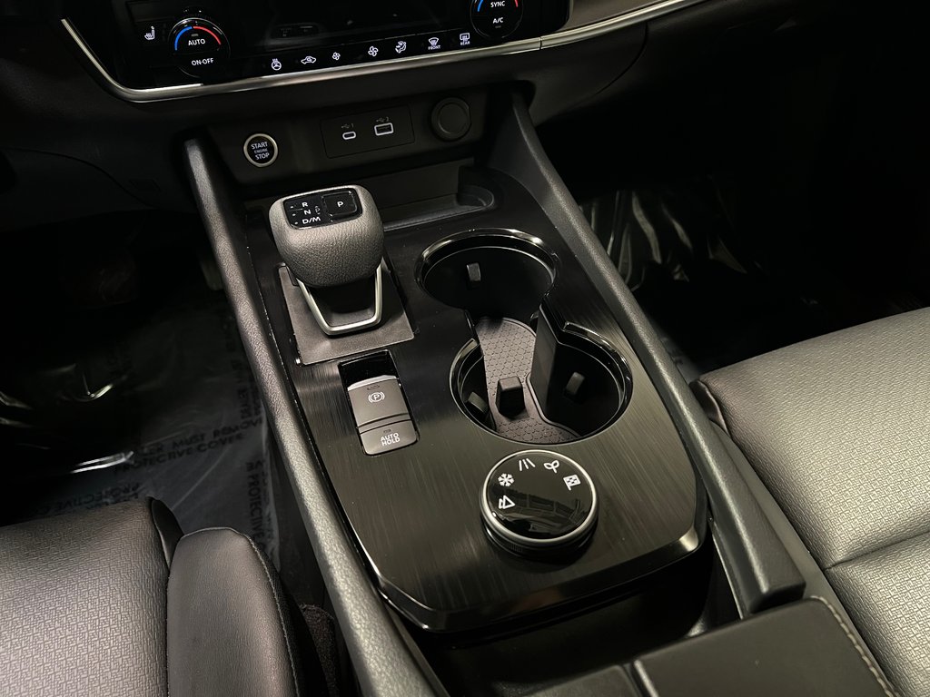 Nissan Rogue SV EDT MOONROOF**AWD/4X4**BAS KM**CUIR**CARPLAY** 2022 à Saint-Eustache, Québec - 24 - w1024h768px