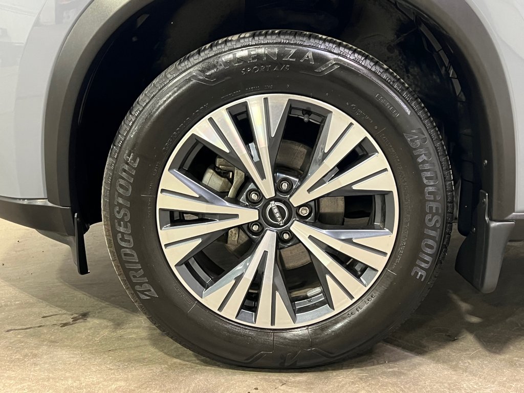 Nissan Rogue SV EDT MOONROOF**AWD/4X4**BAS KM**CUIR**CARPLAY** 2022 à Saint-Eustache, Québec - 8 - w1024h768px