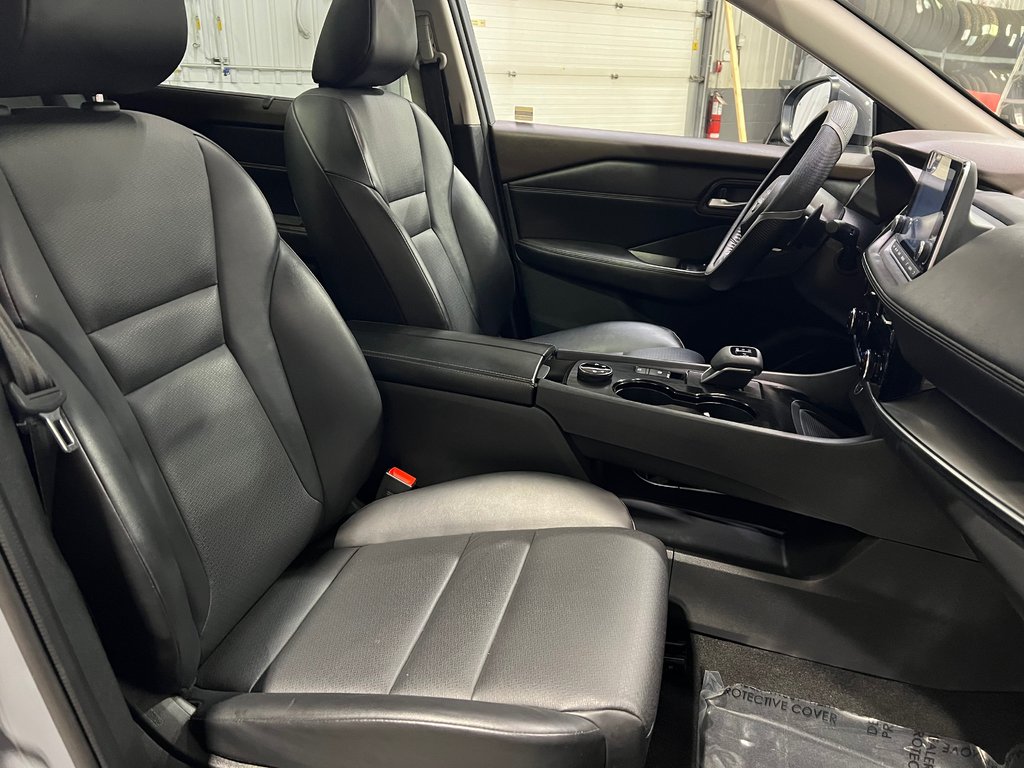 Nissan Rogue SV EDT MOONROOF**AWD/4X4**BAS KM**CUIR**CARPLAY** 2022 à Saint-Eustache, Québec - 14 - w1024h768px