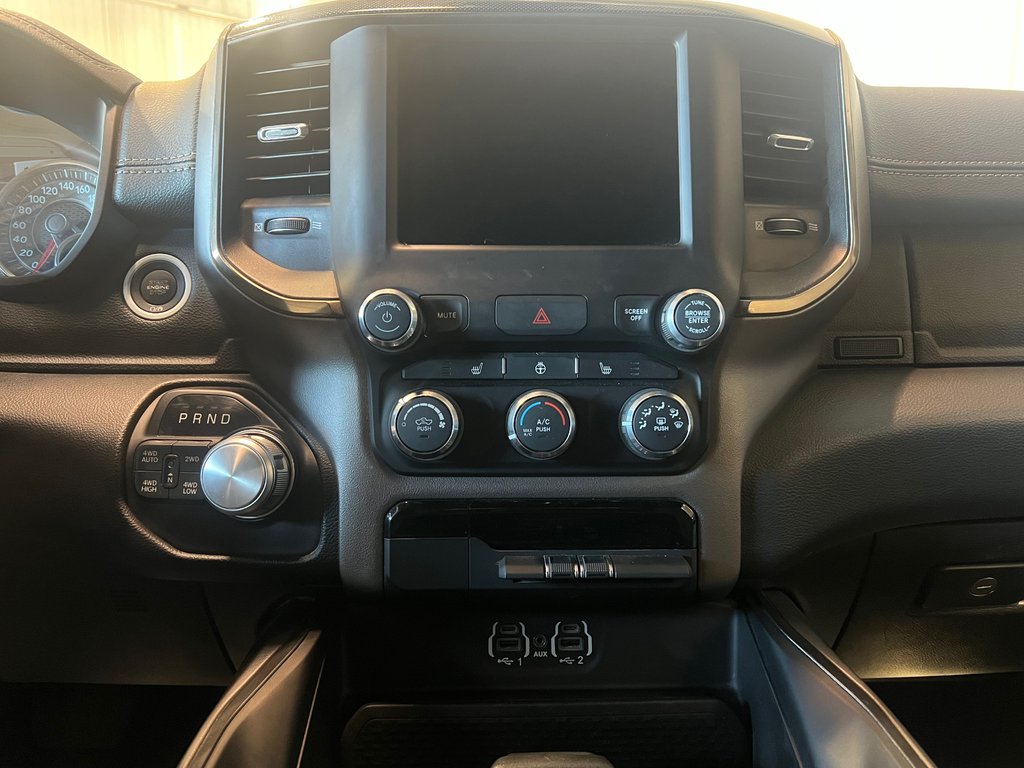 Ram 1500 SPORT**4X4/AWD**QUAD CAB**BOX 6'4**V8 5.7L** 2020 à Saint-Eustache, Québec - 22 - w1024h768px