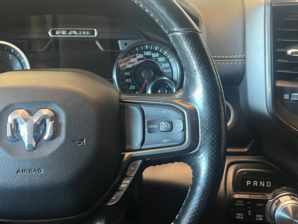 Ram 1500 SPORT**4X4/AWD**QUAD CAB**BOX 6'4**V8 5.7L** 2020 à Saint-Eustache, Québec - 25 - w1024h768px