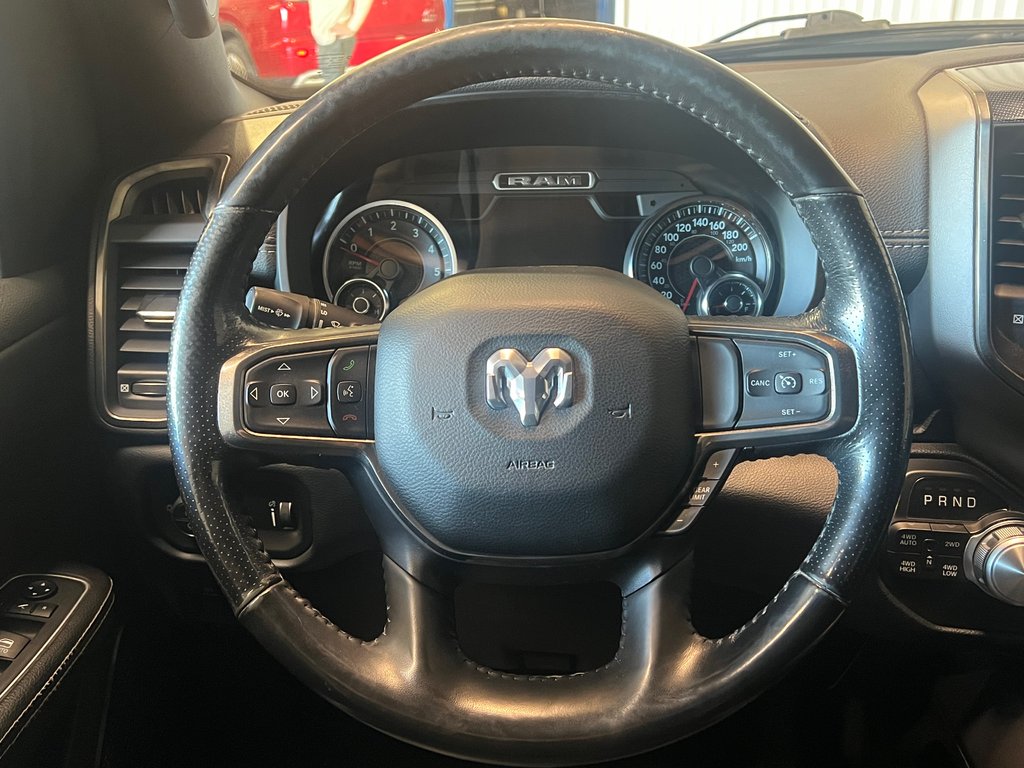 Ram 1500 SPORT**4X4/AWD**QUAD CAB**BOX 6'4**V8 5.7L** 2020 à Saint-Eustache, Québec - 23 - w1024h768px
