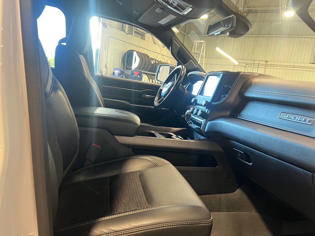 Ram 1500 SPORT**4X4/AWD**QUAD CAB**BOX 6'4**V8 5.7L** 2020 à Saint-Eustache, Québec - 17 - w1024h768px