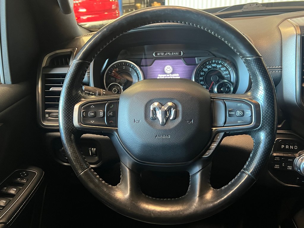 Ram 1500 SPORT**4X4/AWD**QUAD CAB**BOX 6'4**V8 5.7L** 2020 à Saint-Eustache, Québec - 24 - w1024h768px
