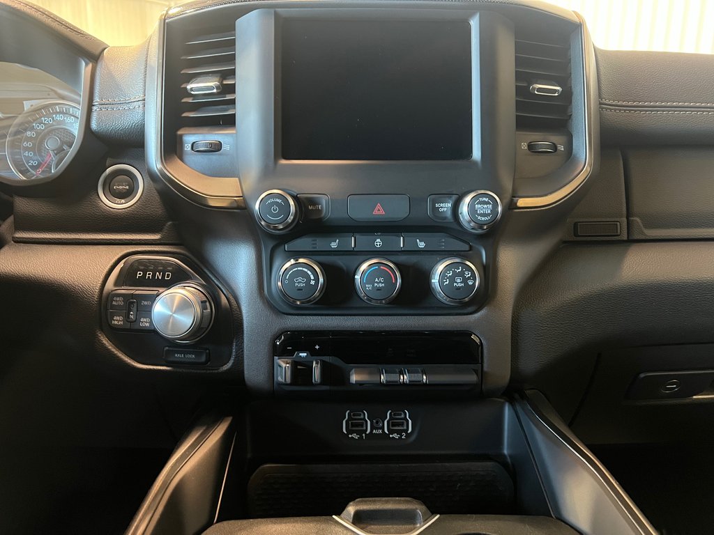 Ram 1500 SPORT**4X4/AWD**QUAD CAB**BOX 6'4**V8 5.7L** 2020 à Saint-Eustache, Québec - 23 - w1024h768px