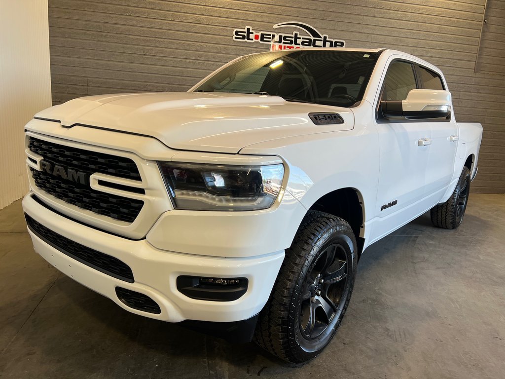 Ram 1500 SPORT**4X4/AWD**CREW CAB**BOITE 5'7**V8 5.7L** 2022 à Saint-Eustache, Québec - 9 - w1024h768px