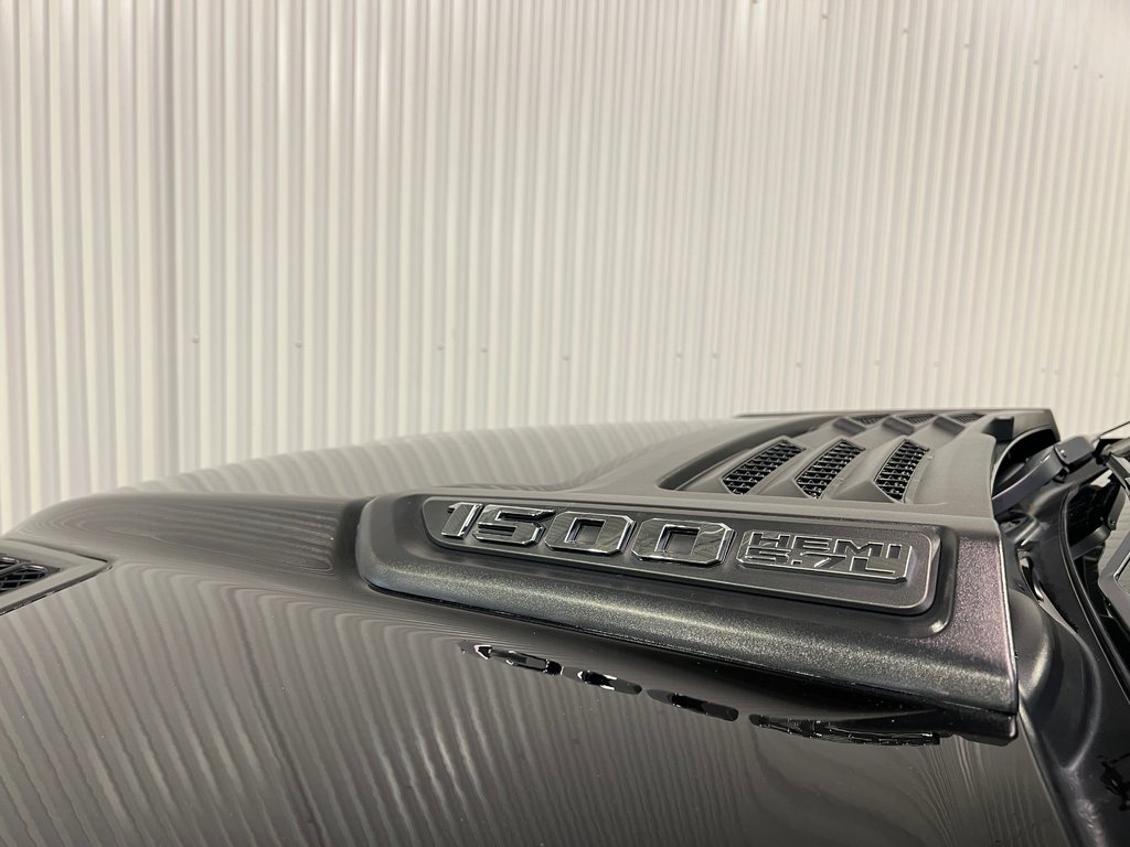 2022 Ram 1500 LARAMIE**4X4**CREW CAB**V8 HEMI **AIR SUSPENSION in Saint-Eustache, Quebec - 7 - w1024h768px