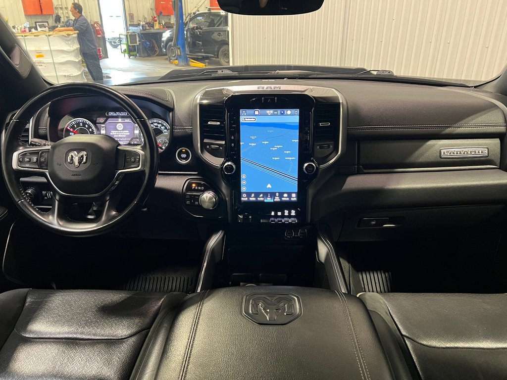 2022 Ram 1500 LARAMIE**4X4**CREW CAB**V8 HEMI **AIR SUSPENSION in Saint-Eustache, Quebec - 32 - w1024h768px
