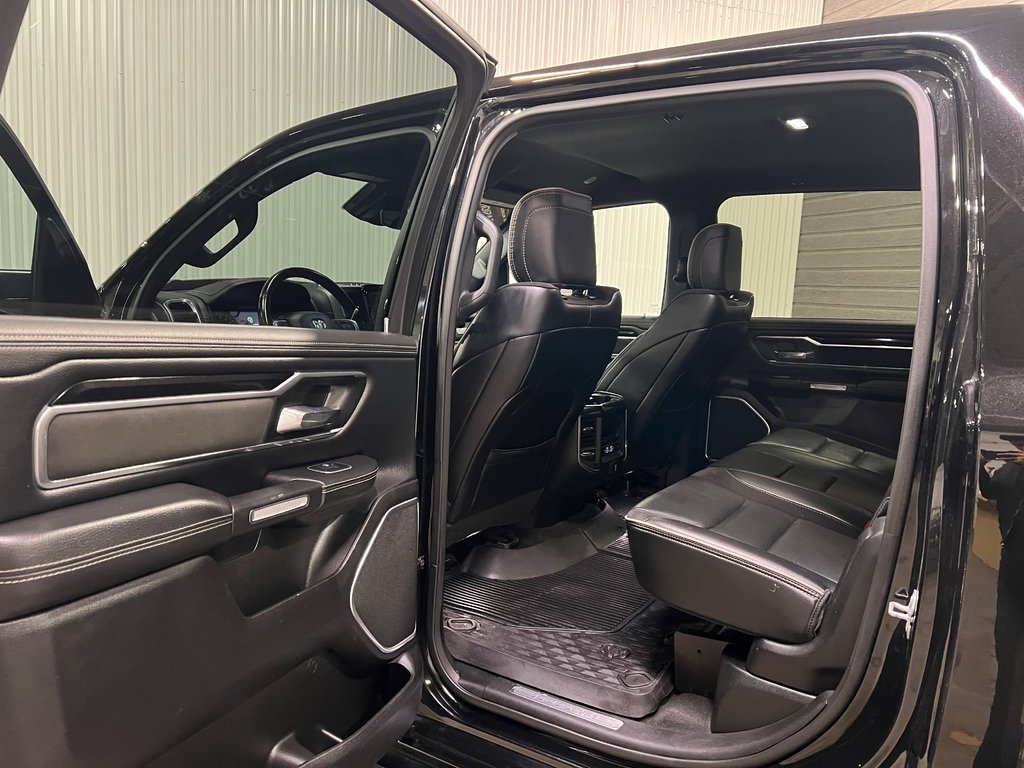 2022 Ram 1500 LARAMIE**4X4**CREW CAB**V8 HEMI **AIR SUSPENSION in Saint-Eustache, Quebec - 21 - w1024h768px