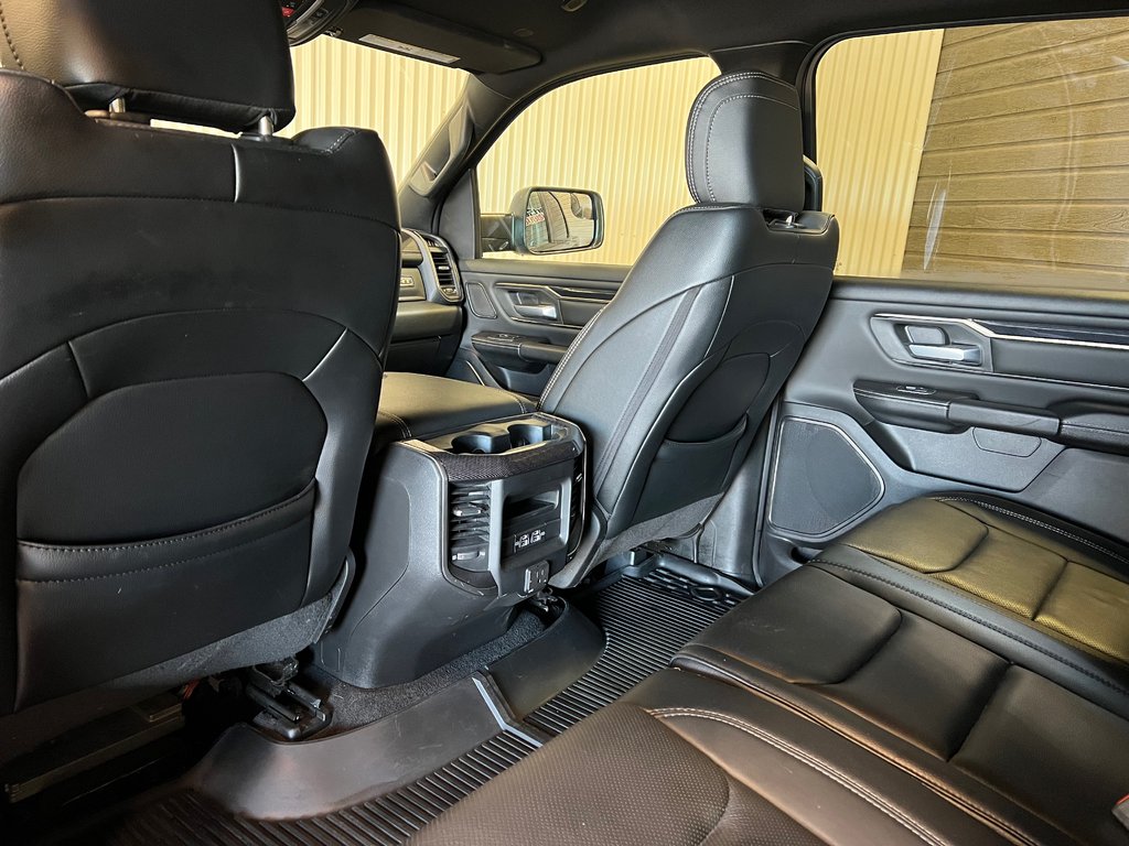2022 Ram 1500 SPORT**4X4**CREW CAB**V8 5.7L**5'7 BOX**CUIR** in Saint-Eustache, Quebec - 19 - w1024h768px