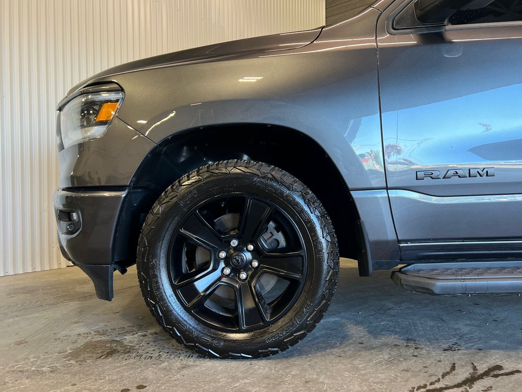 2022 Ram 1500 SPORT**4X4**CREW CAB**V8 5.7L**5'7 BOX**CUIR** in Saint-Eustache, Quebec - 9 - w1024h768px