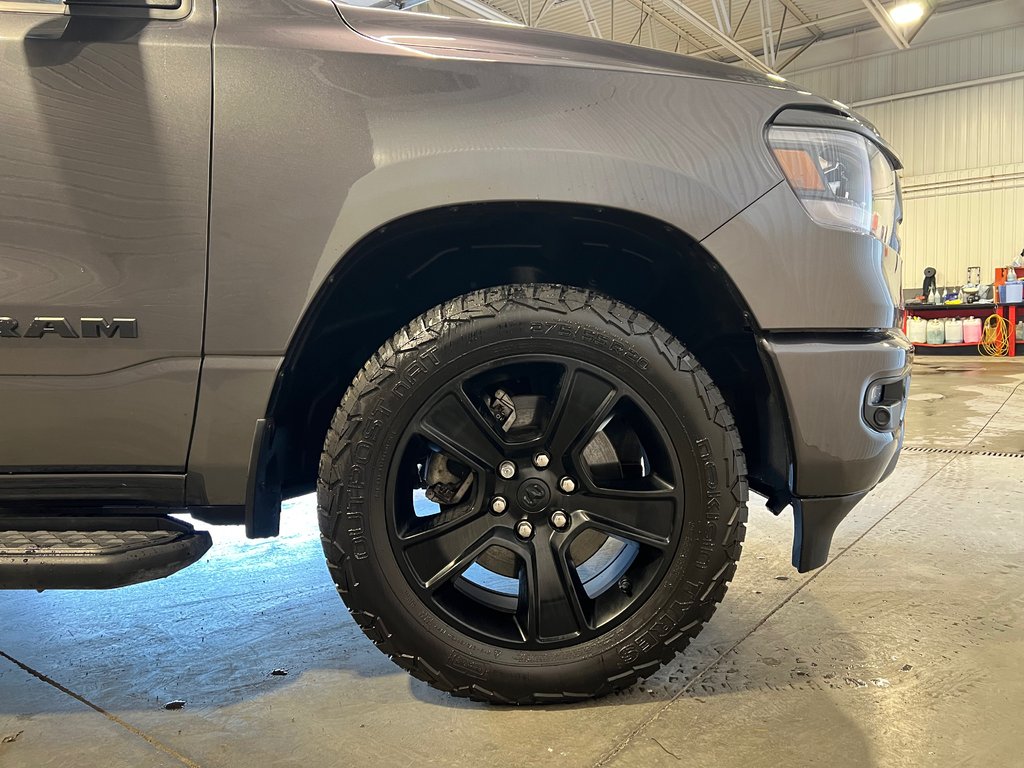 2022 Ram 1500 SPORT**4X4**CREW CAB**V8 5.7L**5'7 BOX**CUIR** in Saint-Eustache, Quebec - 11 - w1024h768px