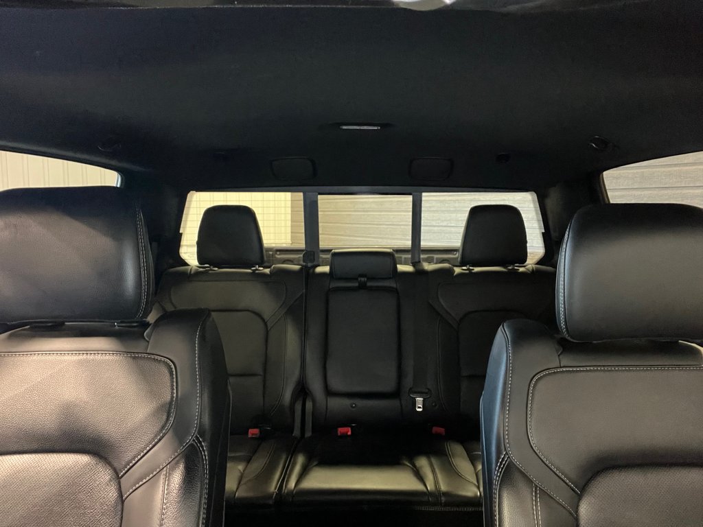 2022 Ram 1500 SPORT**4X4**CREW CAB**V8 5.7L**5'7 BOX**CUIR** in Saint-Eustache, Quebec - 21 - w1024h768px