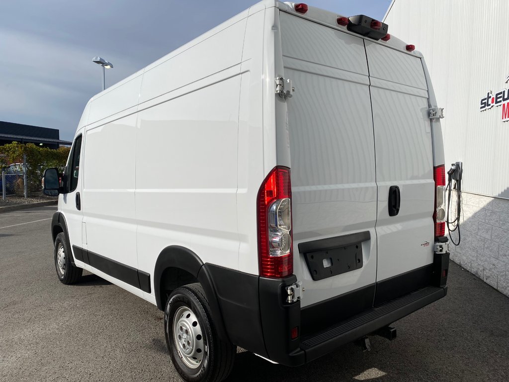 2019 Ram ProMaster Cargo Van 2500**CRUISE**BLUETOOTH**CAMERA RECUL**A/C in Saint-Eustache, Quebec - 3 - w1024h768px