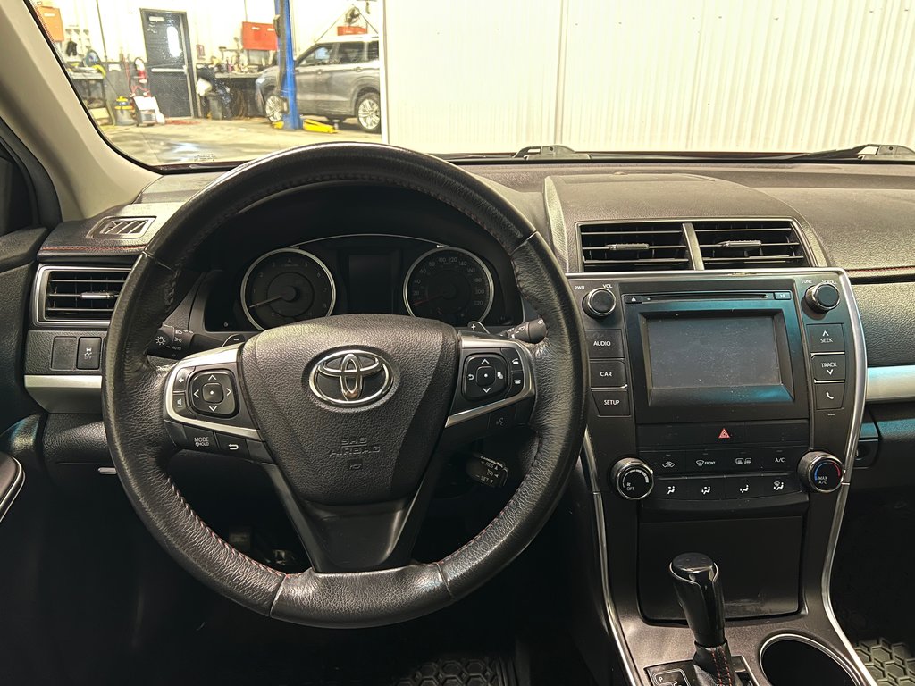 Toyota Camry SE**MAGS 17 PO D'ORIGINE**BLUETOOTH**CRUISE** 2017 à Saint-Eustache, Québec - 12 - w1024h768px