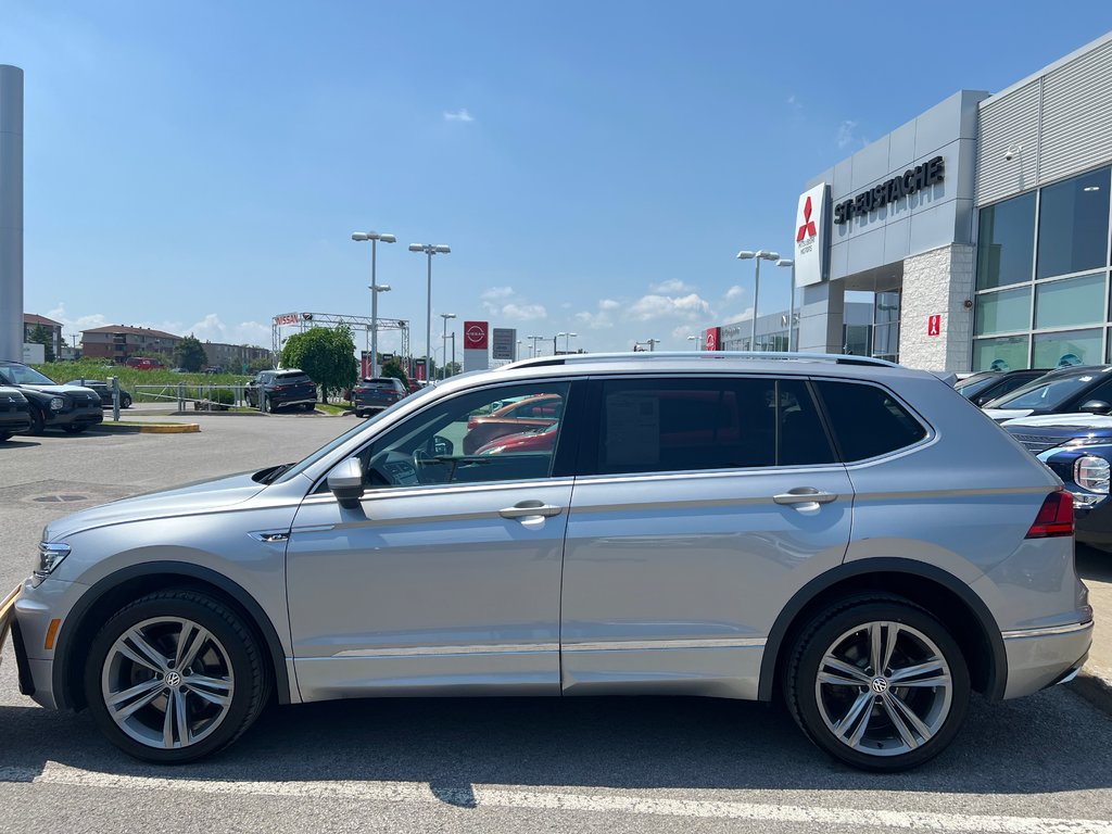 2019 Volkswagen Tiguan HIGHLINE**R LINE**4X4/AWD**TOIT OUVRANT**CUIR**NAV in Saint-Eustache, Quebec - 3 - w1024h768px