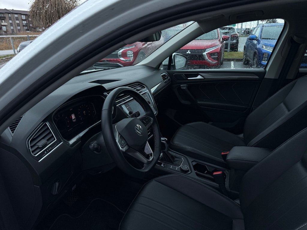 2024 Volkswagen Tiguan COMFORTLINE**4MOTION**TOIT OUVRANT**CUIR**CARPLAY in Saint-Eustache, Quebec - 5 - w1024h768px